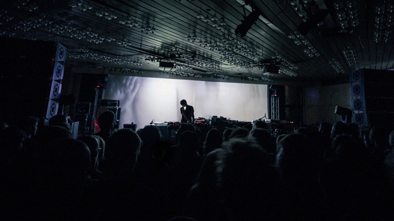 Live A/V Performances: Vessel and Egyptrixx