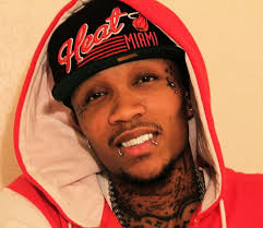 K STYLIS PERFORMING LIVE