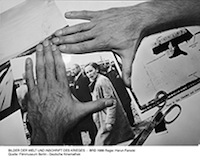 Images of the World and the Inscription of War